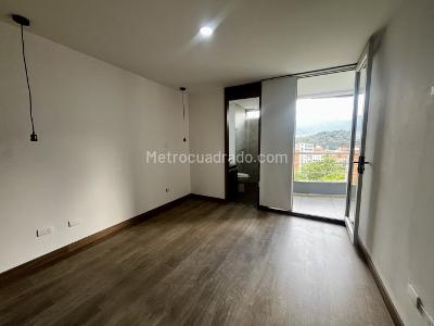 Apartamento en arriendo en Belen, Medellín · foto 14 de 19