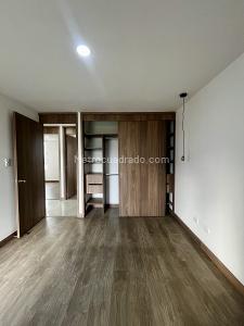Apartamento en arriendo en Belen, Medellín · foto 17 de 19