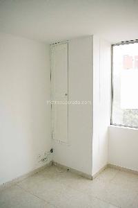 Apartamento de 1 alcoba en venta en Rosales, Medellín, 31 m² · foto 12 de 16