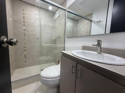 Apartamento de 3 alcobas en arriendo en Ciudad Del Rio, Medellín, 76 m² · foto 10 de 10
