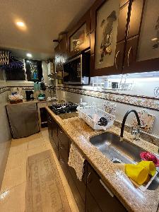 Apartamento en venta en Castilla, Bogotá · foto 7 de 16
