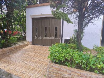Casa de 3 alcobas en venta en Alcala, Envigado, 175 m² · foto 2 de 20