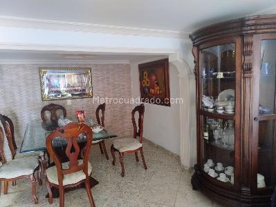 Casa de 3 alcobas en venta en Alcala, Envigado, 175 m² · foto 4 de 20