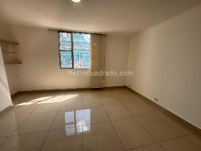 Apartamento en arriendo en Patio Bonito, Medellín · foto 11 de 19