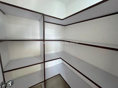 Apartamento en arriendo en Patio Bonito, Medellín · foto 14 de 19