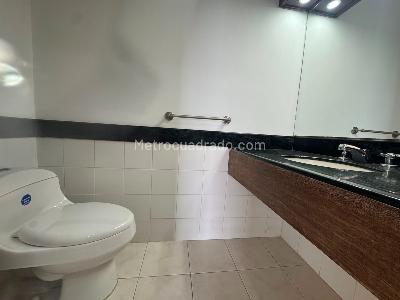 Apartamento en arriendo en Patio Bonito, Medellín · foto 17 de 19