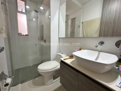 Apartamento de 3 alcobas en venta en Cristales, Cali, 142 m² · foto 15 de 20