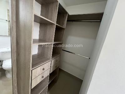 Apartamento de 3 alcobas en arriendo en Belen, Medellín, 70 m² · foto 10 de 14