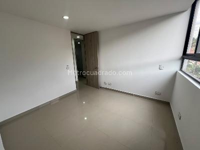 Apartamento en venta en Belen, Medellín · foto 5 de 14