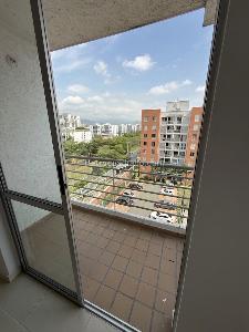 Apartamento de 3 alcobas en venta en Valle Del Lili, Cali, 54 m² · foto 13 de 20
