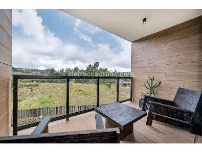 Apartamento de 2 alcobas en venta en Alto De Las Palmas, Medellín, 197 m² · foto 17 de 20