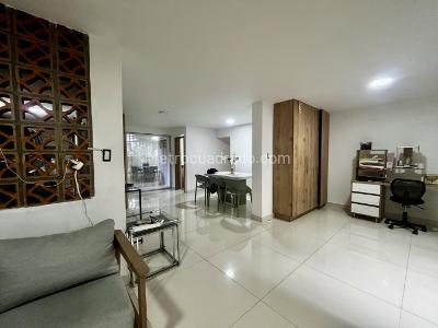 Casa de 3 alcobas en arriendo en Rosales, Medellín, 143 m² · foto 19 de 20