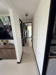 Apartamento de 2 alcobas en venta en La Hondonada, Medellín, 57 m² · foto 7 de 14