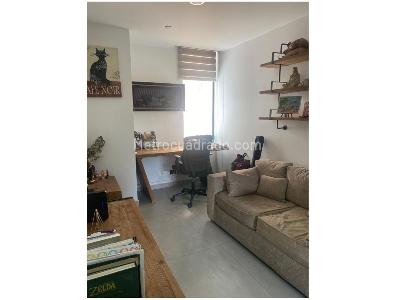 Apartamento de 3 alcobas en venta en Loma De Las Brujas, Envigado, 175 m² · foto 7 de 16