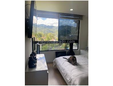 Apartamento de 3 alcobas en venta en Loma De Las Brujas, Envigado, 175 m² · foto 8 de 16