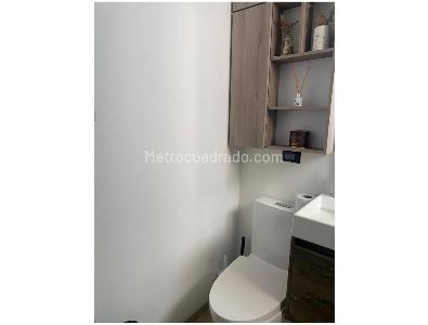 Apartamento de 3 alcobas en venta en Loma De Las Brujas, Envigado, 175 m² · foto 13 de 16