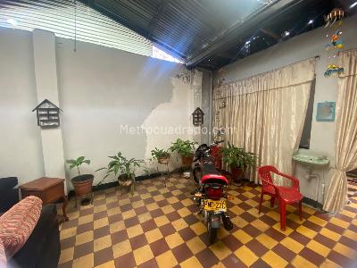 Casa de 5 alcobas en venta en San Pedro, Palmira, 130 m² · foto 12 de 20