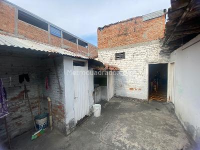 Casa de 5 alcobas en venta en San Pedro, Palmira, 130 m² · foto 16 de 20