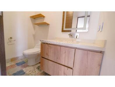 Casa de 3 alcobas en venta en Loma Del Escobero, Envigado, 400 m² · foto 19 de 20