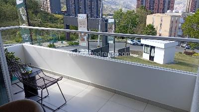 Apartamento de 3 alcobas en venta en Cabañitas, Bello, 67 m² · foto 7 de 9