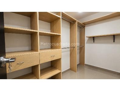Apartamento de 3 alcobas en venta en Los Balsos 1, Medellín, 99 m² · foto 10 de 14