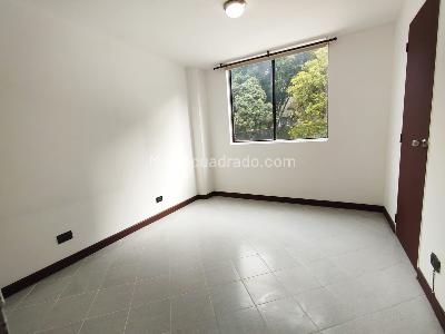 Apartamento en venta en Buenos Aires, Medellín · foto 4 de 12