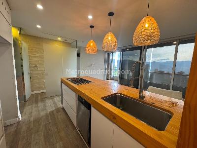 Apartamento de 1 alcoba en arriendo en Loma Cola Del Zorro, Medellín, 68 m² · foto 4 de 14