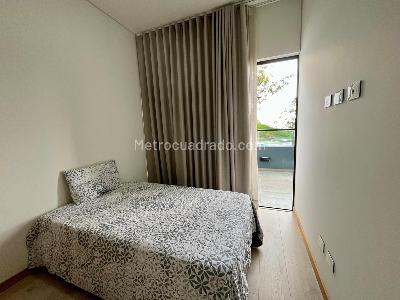Apartamento de 3 alcobas en arriendo en Alto De Las Palmas, Medellín, 113 m² · foto 10 de 16
