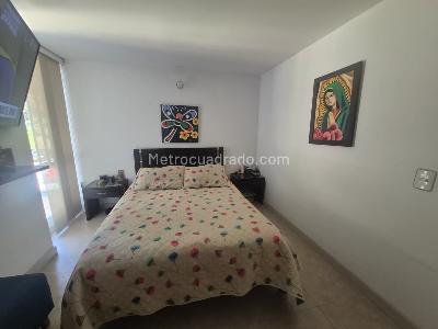 Apartamento de 3 alcobas en venta en Calasanz Parte Baja, Medellín, 63 m² · foto 13 de 15