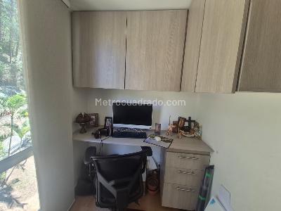 Apartamento de 3 alcobas en venta en Calasanz Parte Baja, Medellín, 63 m² · foto 8 de 15