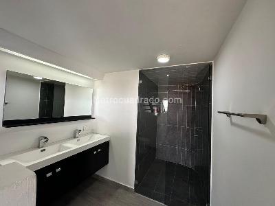 Apartamento en venta en San Lucas, Medellín · foto 9 de 20