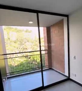 Apartamento en venta en Castropol, Medellín · foto 4 de 14
