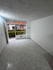 Casa en venta en Tierra Buena, Bogotá · foto 3 de 13