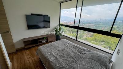 Apartamento de 1 alcoba en venta en Loma Del Escobero, Envigado, 119 m² · foto 11 de 13