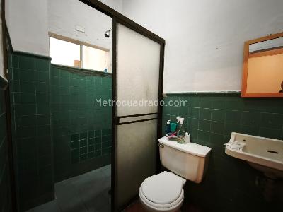 Casa de 3 alcobas en venta en Barrio Caicedo, Medellín, 115 m² · foto 5 de 12