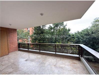 Apartamento de 5 alcobas en venta en La Tomatera, Medellín, 234 m² · foto 11 de 19