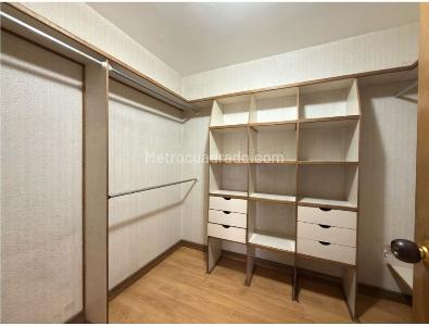 Apartamento de 5 alcobas en venta en La Tomatera, Medellín, 234 m² · foto 16 de 19