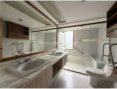 Apartamento de 5 alcobas en venta en La Tomatera, Medellín, 234 m² · foto 19 de 19