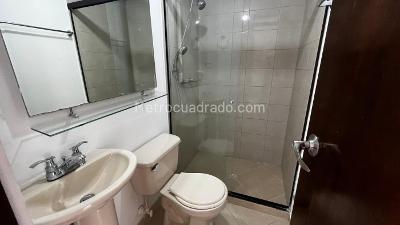 Apartamento de 3 alcobas en arriendo en Calasanz Parte Alta, Medellín, 75 m² · foto 10 de 11