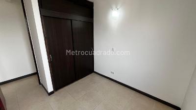 Apartamento de 3 alcobas en arriendo en Calasanz Parte Alta, Medellín, 75 m² · foto 7 de 11