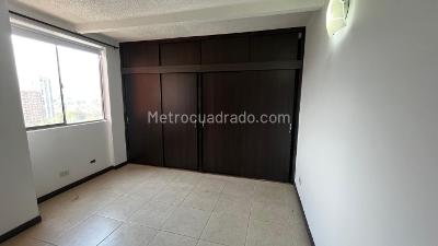 Apartamento de 3 alcobas en arriendo en Calasanz Parte Alta, Medellín, 75 m² · foto 8 de 11