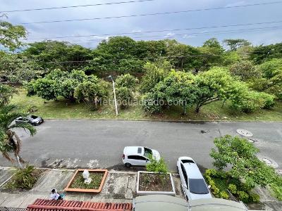 Casa de 5 alcobas en venta en Caney, Cali, 248 m² · foto 14 de 20
