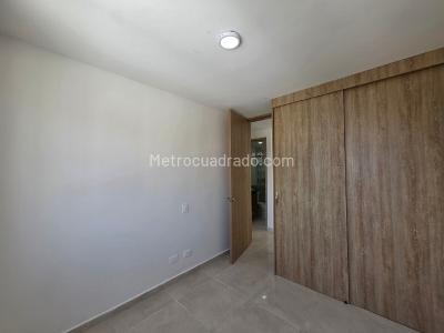 Apartamento de 3 alcobas en venta en Ciudad Melendez, Cali, 69 m² · foto 7 de 13