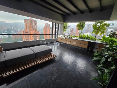 Apartamento de 2 alcobas en venta en Loma De Los Parra, Medellín, 249 m² · foto 4 de 15