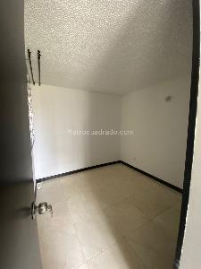 Apartamento de 3 alcobas en venta en El Paraiso, Bogotá, 45 m² · foto 13 de 17