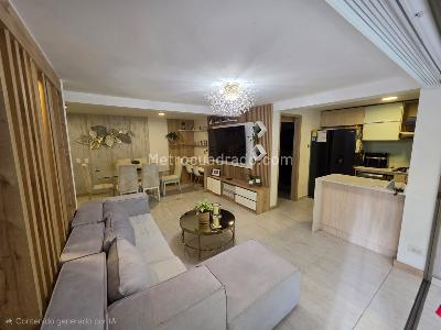 Apartamento de 3 alcobas en venta en Loma De Los Bernal, Medellín, 143 m² · foto 4 de 20