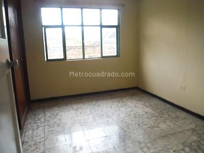Casa de 5 alcobas en venta en Bellavista, Cali, 550 m² · foto 4 de 19
