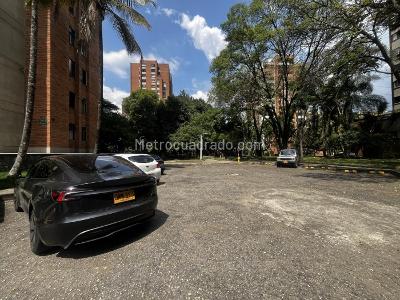 Apartamento de 3 alcobas en venta en Suramericana, Medellín, 120 m² · foto 19 de 19