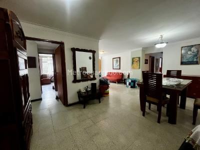 Apartamento de 3 alcobas en venta en Suramericana, Medellín, 120 m² · foto 4 de 19