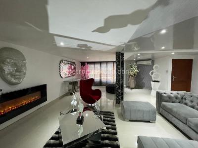 Casa de 4 alcobas en venta en Nueva Tequendama, Cali, 280 m² · foto 4 de 20